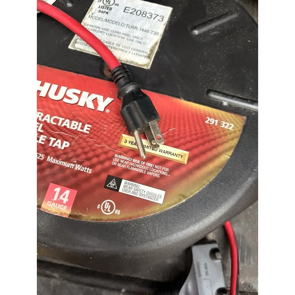 Husky 50ft retractable